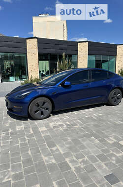 Седан Tesla Model 3 2022 в Хмельницком