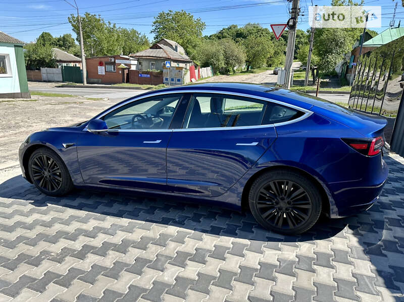 Седан Tesla Model 3 2019 в Харькове