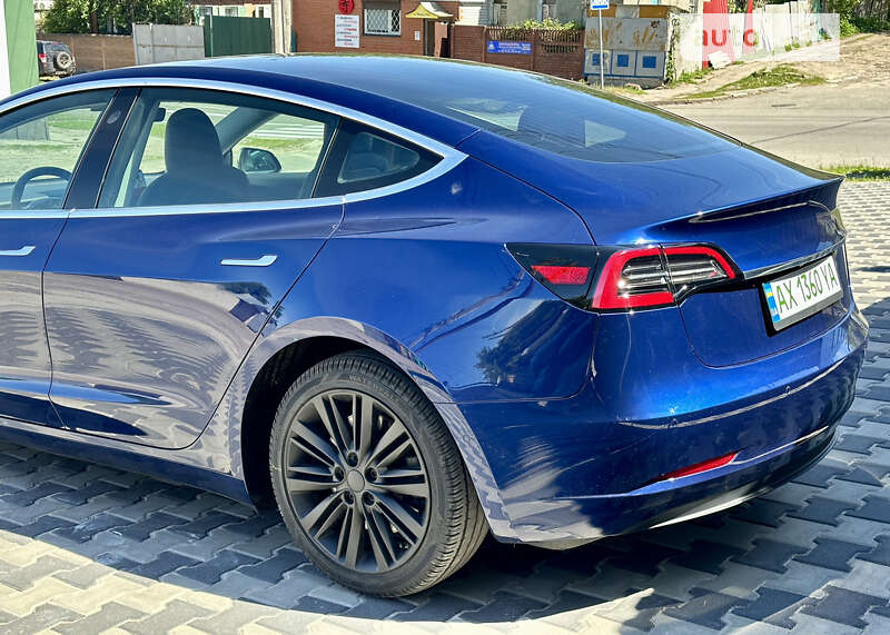 Седан Tesla Model 3 2019 в Харькове