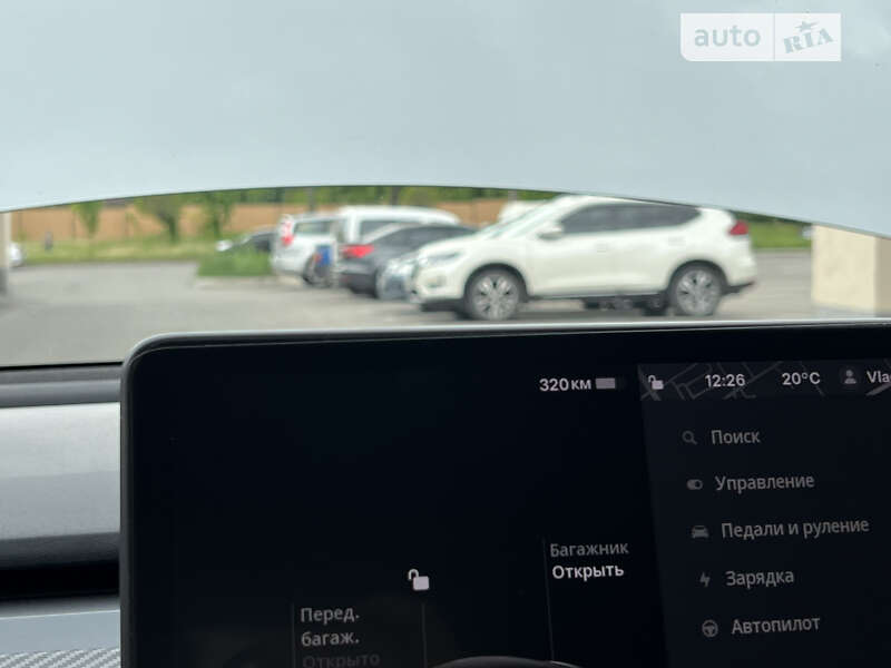 Седан Tesla Model 3 2018 в Виннице