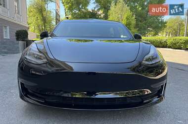 Седан Tesla Model 3 2021 в Каменском