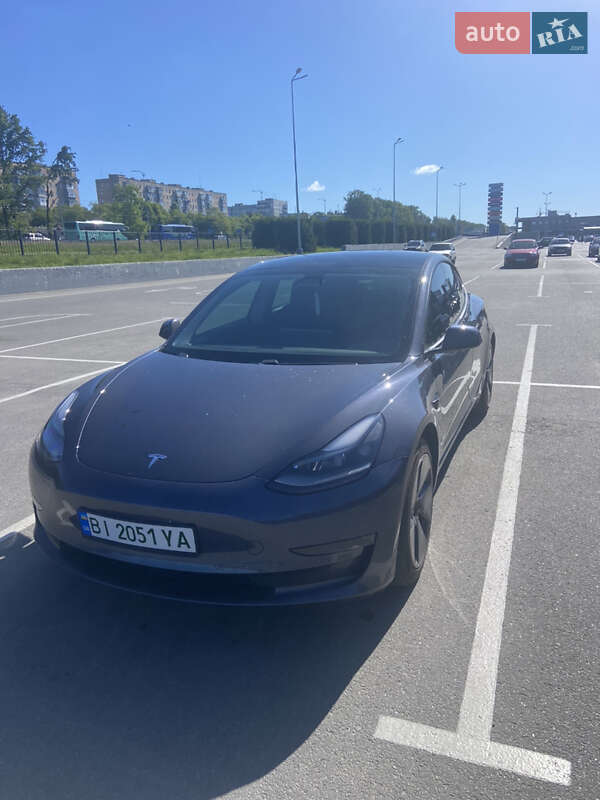 Седан Tesla Model 3 2021 в Полтаве