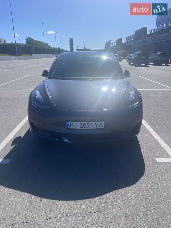 Седан Tesla Model 3 2021 в Полтаве