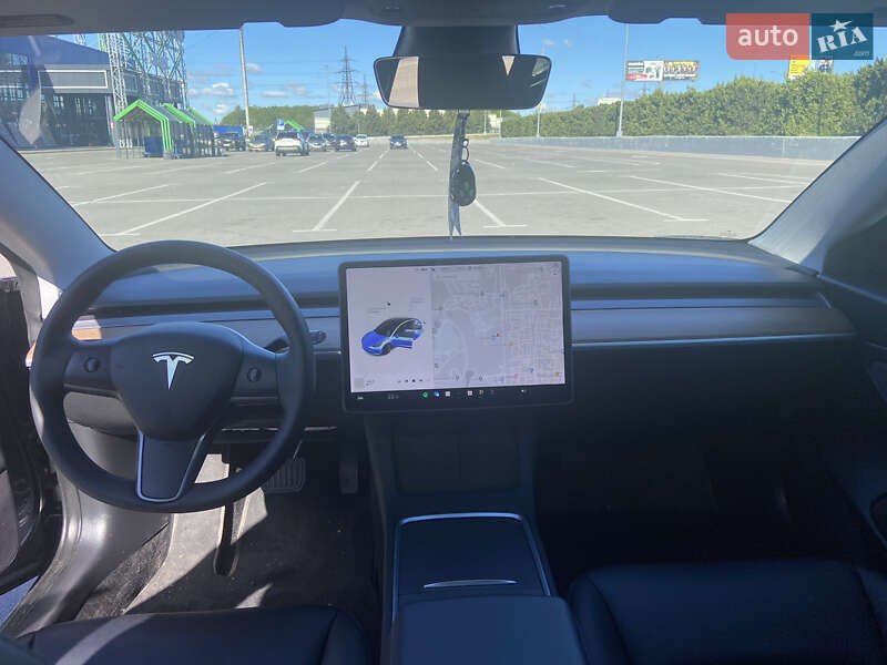 Седан Tesla Model 3 2021 в Полтаве