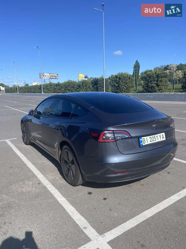 Седан Tesla Model 3 2021 в Полтаве