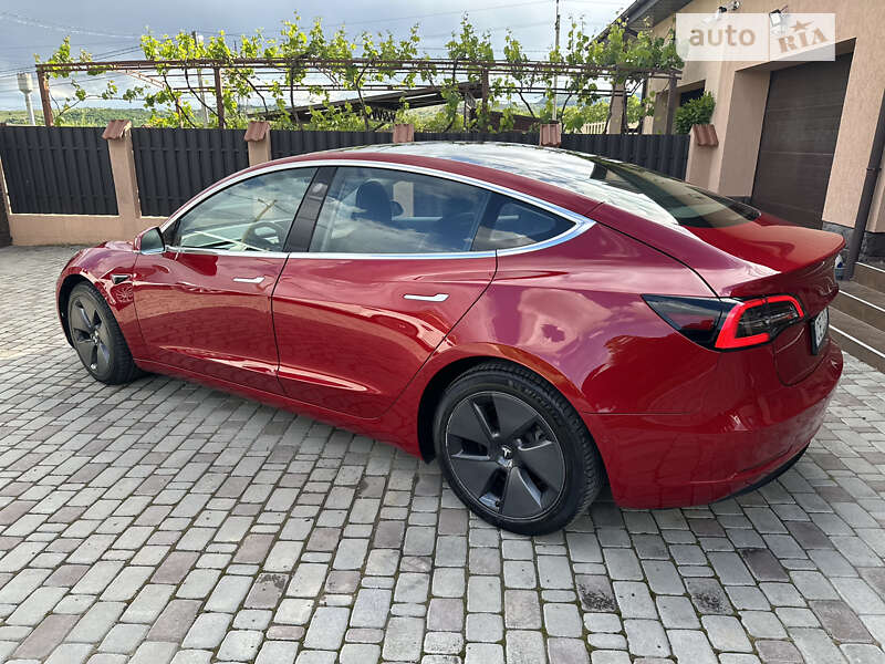 Седан Tesla Model 3 2018 в Черновцах фото 28 Седан Tesla Model 3 2018 в Черновцах