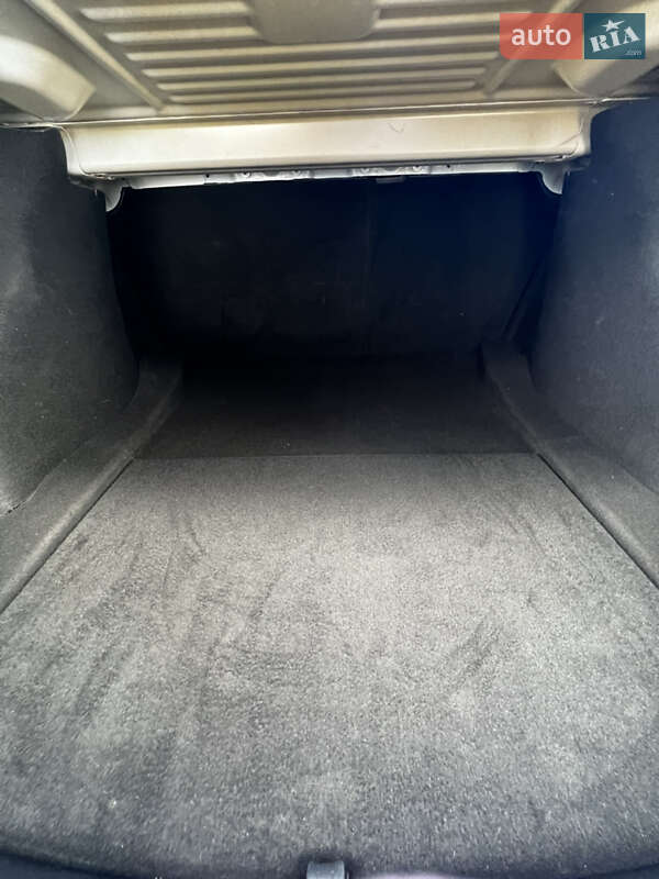 Седан Tesla Model 3 2019 в Львове фото 30 Седан Tesla Model 3 2019 в Львове