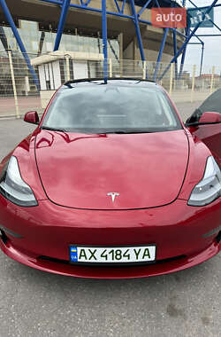 Седан Tesla Model 3 2021 в Харькове