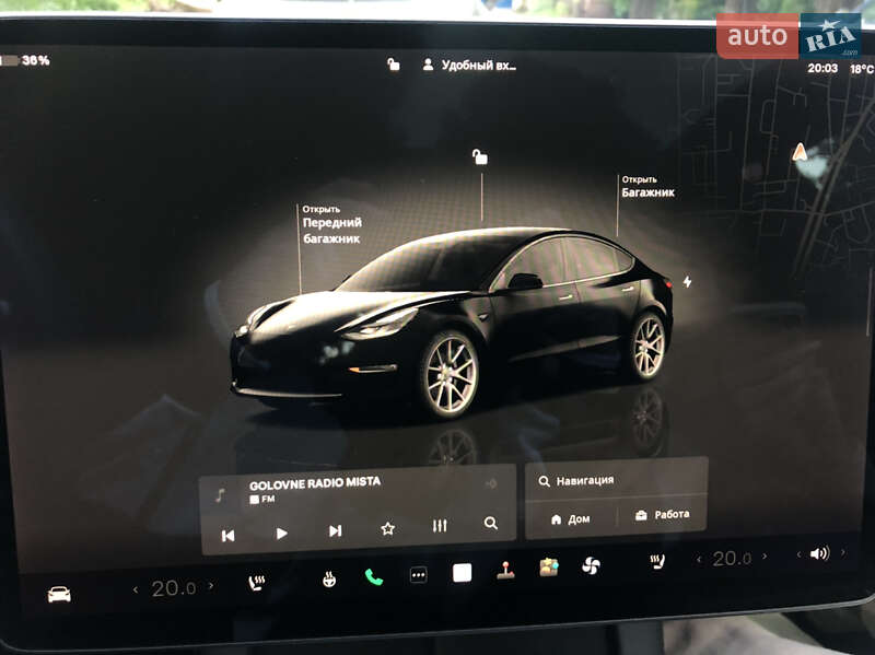 Седан Tesla Model 3 2022 в Киеве