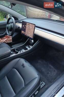 Седан Tesla Model 3 2018 в Днепре