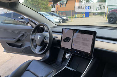 Седан Tesla Model 3 2020 в Харькове