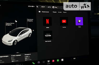 Седан Tesla Model 3 2019 в Днепре