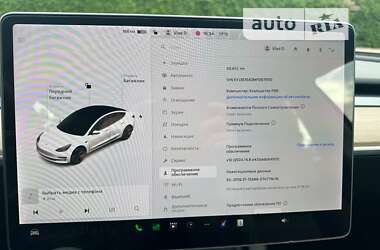 Седан Tesla Model 3 2021 в Дніпрі