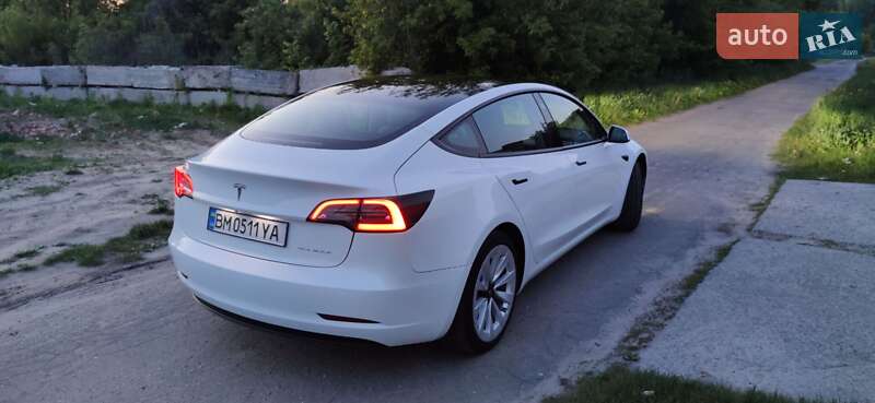 Седан Tesla Model 3 2022 в Києві