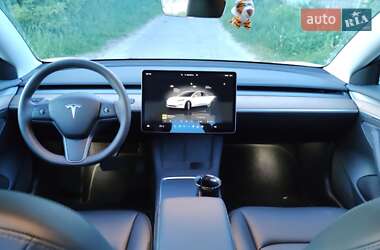 Седан Tesla Model 3 2022 в Києві