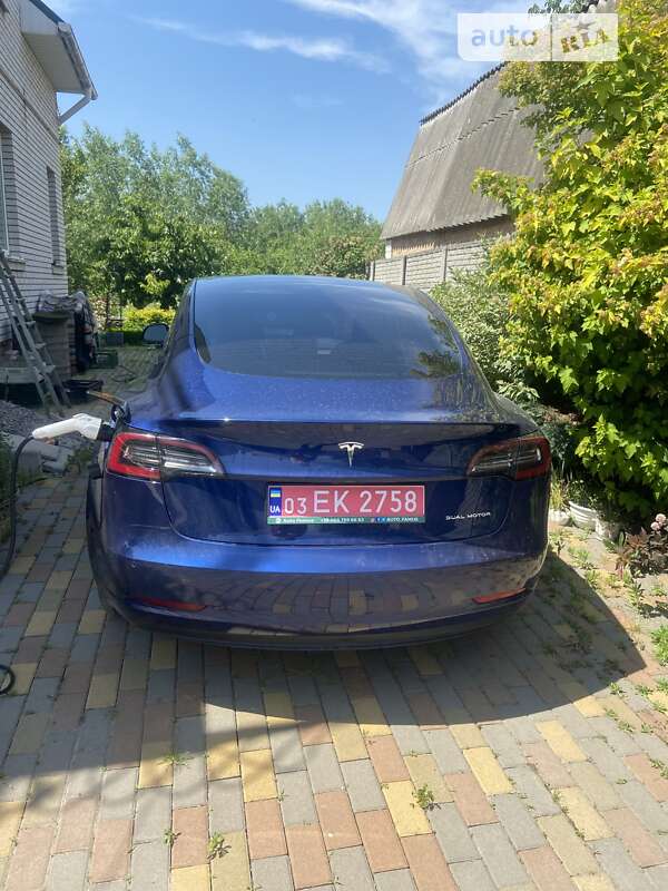 Седан Tesla Model 3 2021 в Белой Церкви