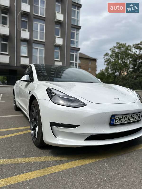 Седан Tesla Model 3 2022 в Києві