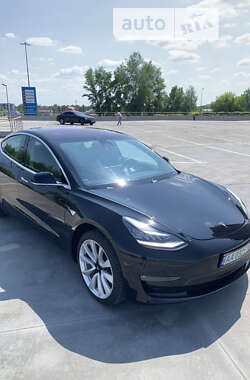 Седан Tesla Model 3 2019 в Києві