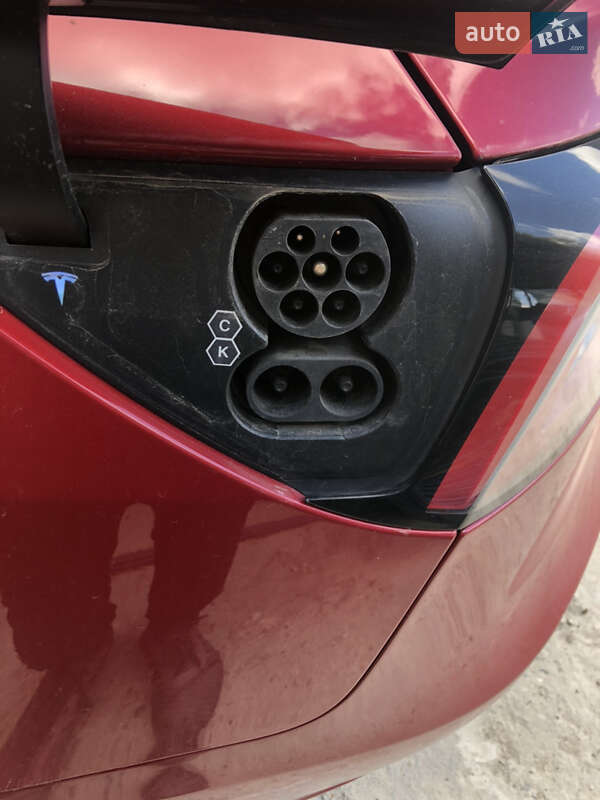 Седан Tesla Model 3 2021 в Тернополі