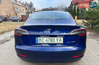 Седан Tesla Model 3 2019 в Львові