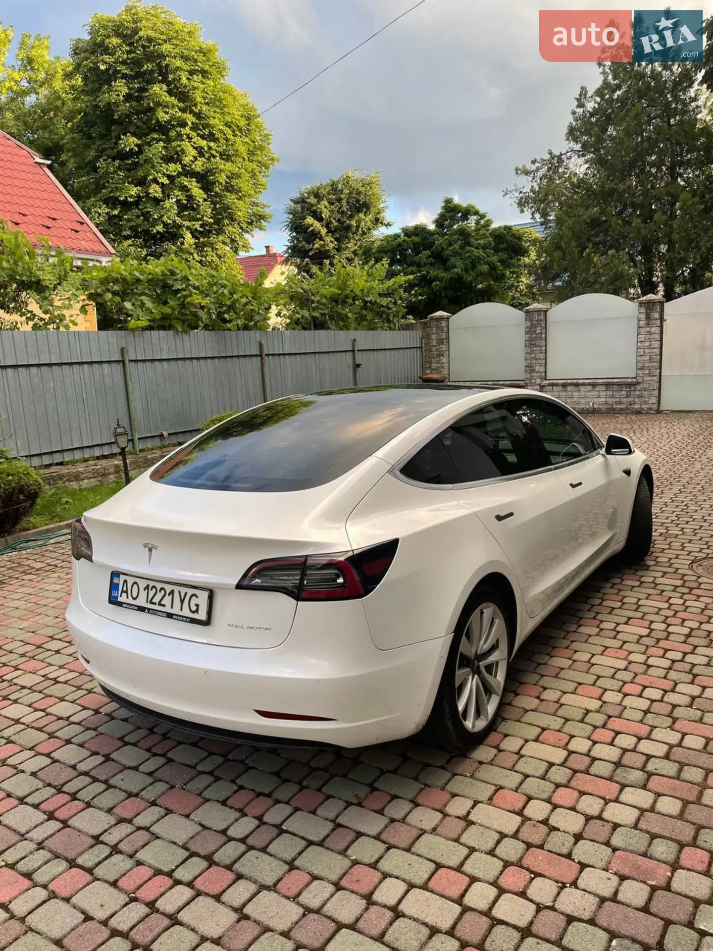 2019 Tesla Model 3 - мініатюра 9