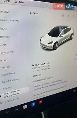Седан Tesla Model 3 2019 в 