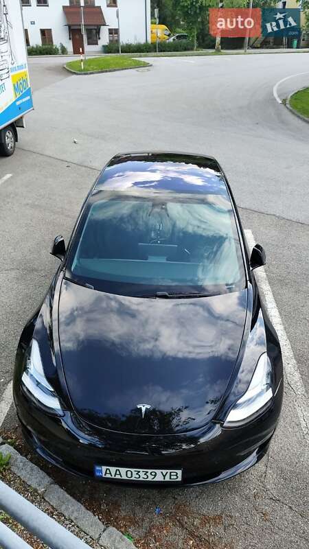 Седан Tesla Model 3 2018 в Днепре