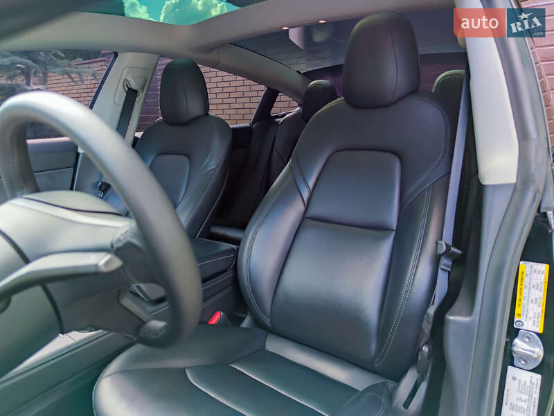 Седан Tesla Model 3 2021 в Киеве фото 21 Седан Tesla Model 3 2021 в Киеве