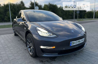 Седан Tesla Model 3 2020 в Полтаве