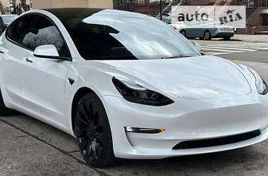 Tesla Model 3 2023