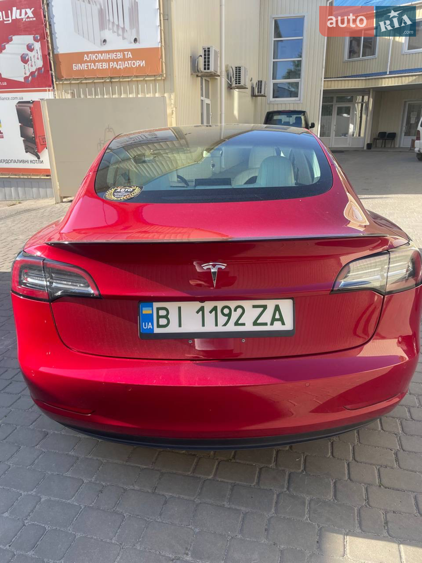 2018 Tesla Model 3 - мініатюра 9