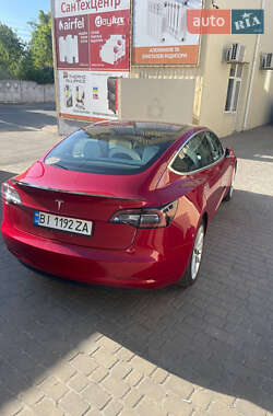 Седан Tesla Model 3 2018 в Полтаве