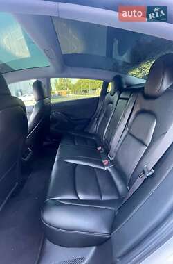 Седан Tesla Model 3 2020 в Кременчуге