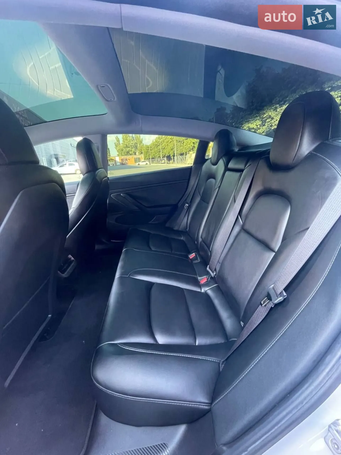 2020 Tesla Model 3 - мініатюра 8