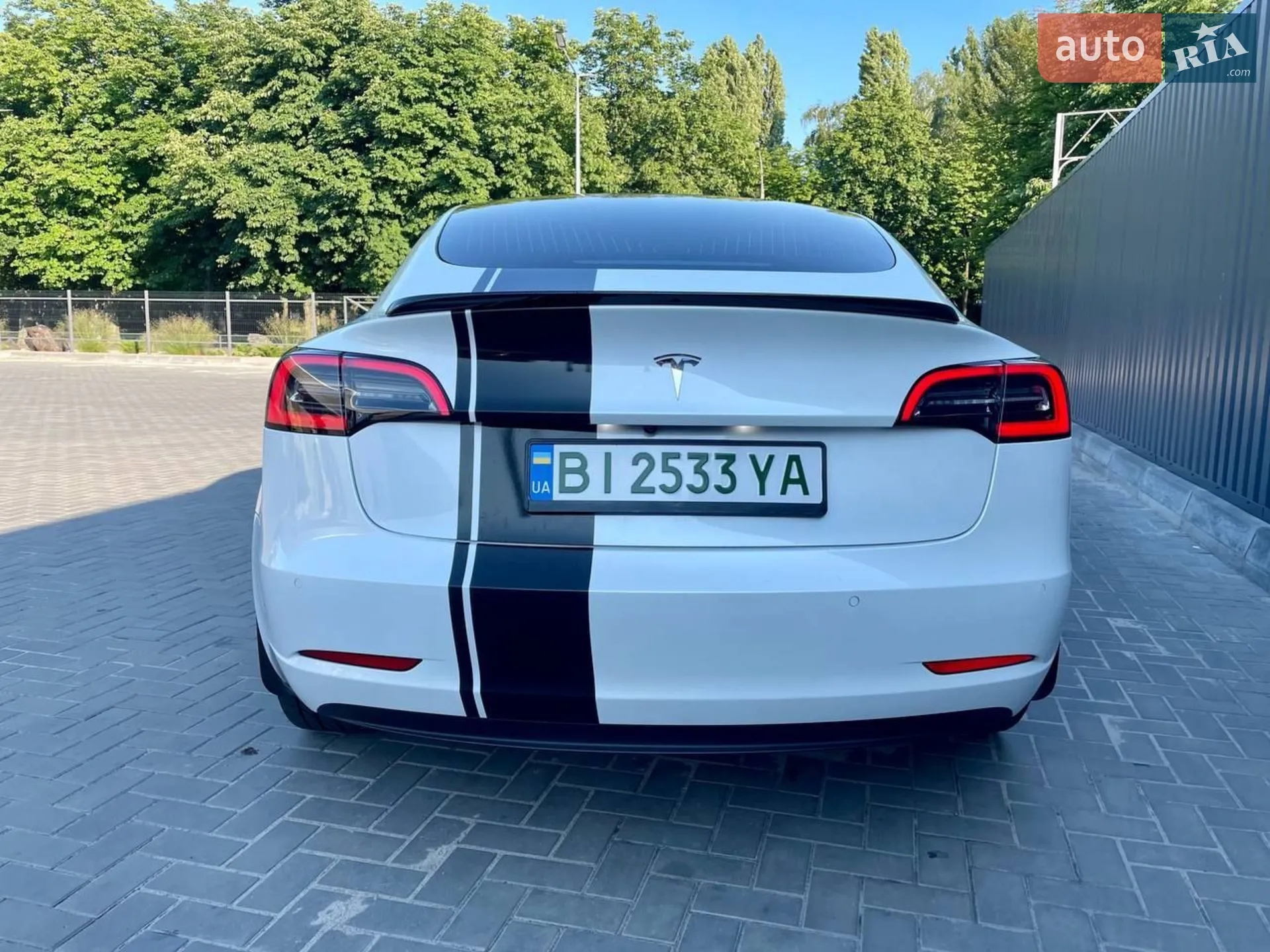 2020 Tesla Model 3 - мініатюра 3