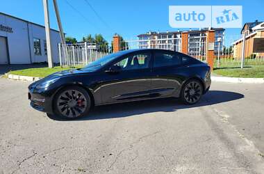 Седан Tesla Model 3 2023 в Харкові