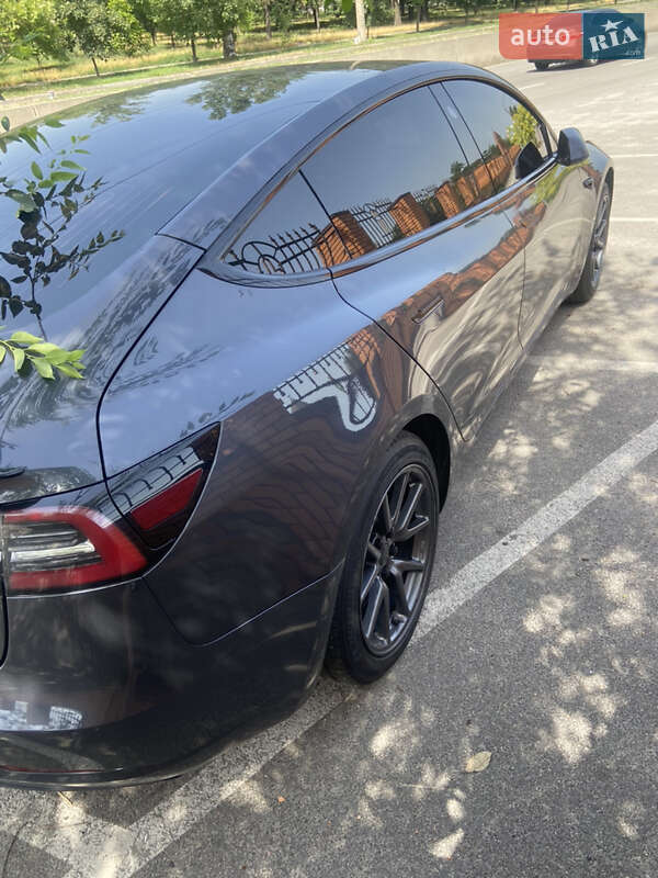 Седан Tesla Model 3 2018 в Запоріжжі фото 2 Седан Tesla Model 3 2018 в Запоріжжі