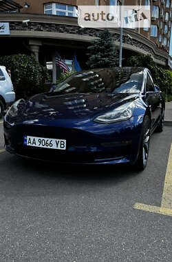 Седан Tesla Model 3 2018 в 