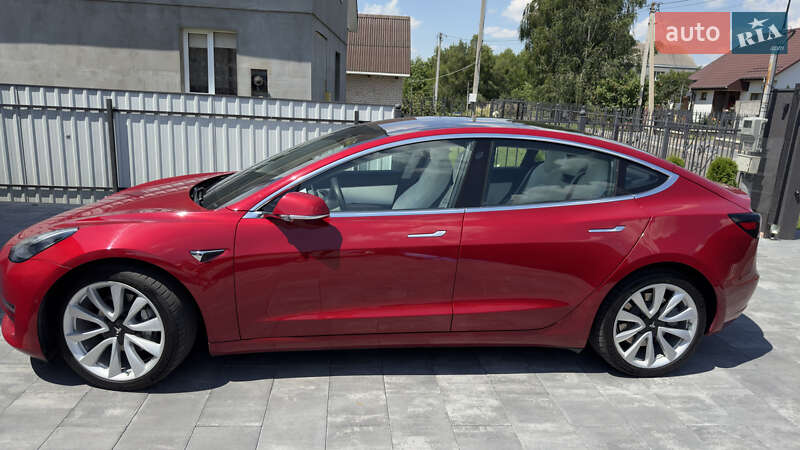 Седан Tesla Model 3 2018 в Луцке фото 6 Седан Tesla Model 3 2018 в Луцке