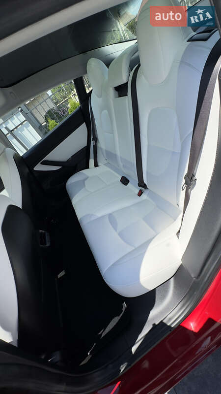 Седан Tesla Model 3 2018 в Луцке фото 17 Седан Tesla Model 3 2018 в Луцке