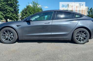 Седан Tesla Model 3 2021 в Харкові