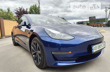 Седан Tesla Model 3 2022 в Виннице