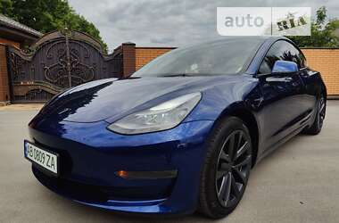 Седан Tesla Model 3 2022 в Виннице