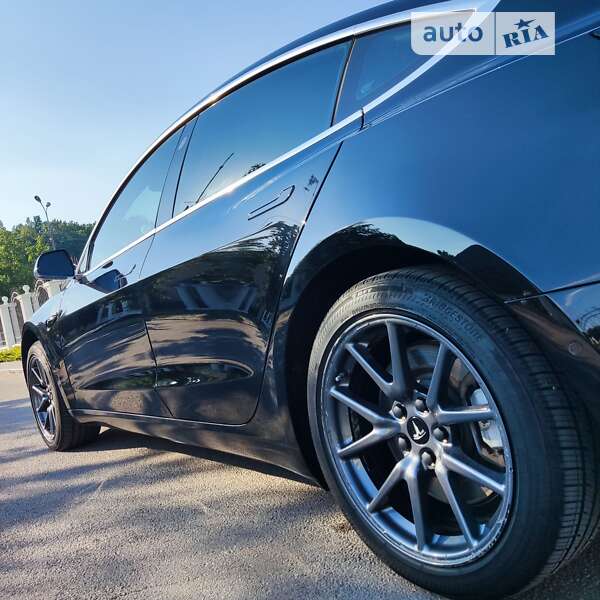 Седан Tesla Model 3 2018 в Виннице фото 15 Седан Tesla Model 3 2018 в Виннице