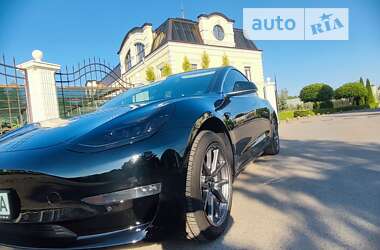 Седан Tesla Model 3 2018 в Виннице фото 16 Седан Tesla Model 3 2018 в Виннице