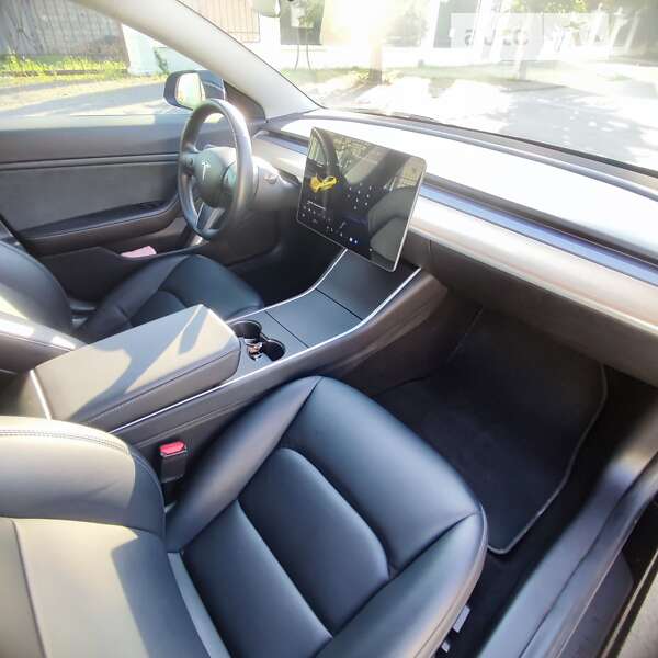 Седан Tesla Model 3 2018 в Виннице фото 31 Седан Tesla Model 3 2018 в Виннице
