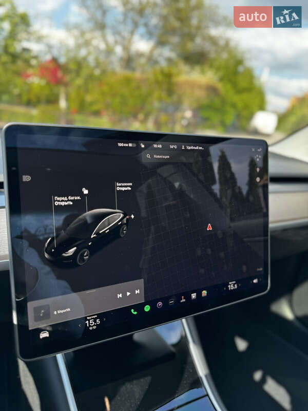 Седан Tesla Model 3 2019 в Рівному
