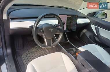 Седан Tesla Model 3 2018 в 