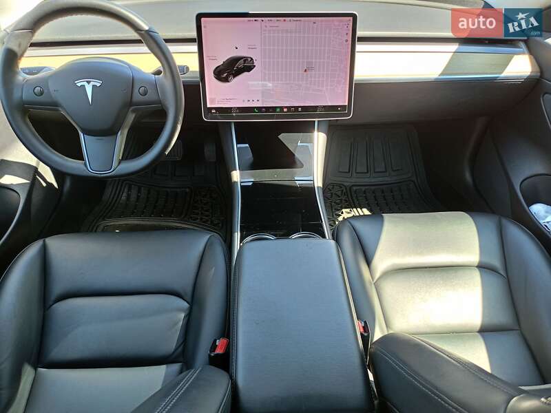 Седан Tesla Model 3 2019 в Кропивницькому фото 21 Седан Tesla Model 3 2019 в Кропивницькому