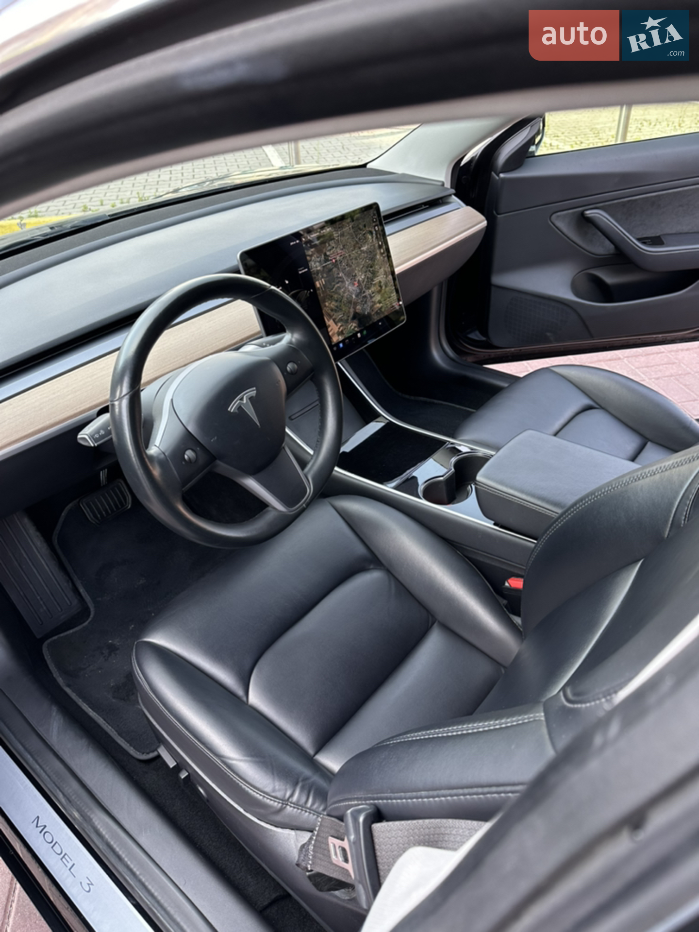 2018 Tesla Model 3 - мініатюра 3